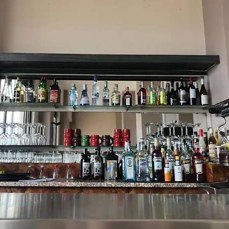 Costa Azzurra Hotel 3*